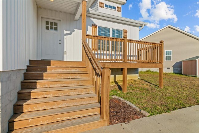 Building Photo - Pristine 3 Bed 2 Bath Home in Dalton