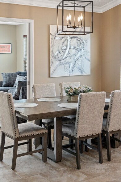 Building Photo - 25 Kettle Ct