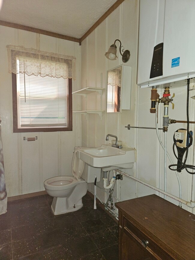 Building Photo - 16380 MO-17