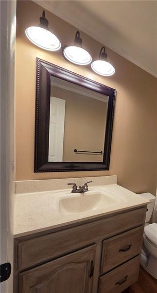 Building Photo - 711 Newton Square Dr