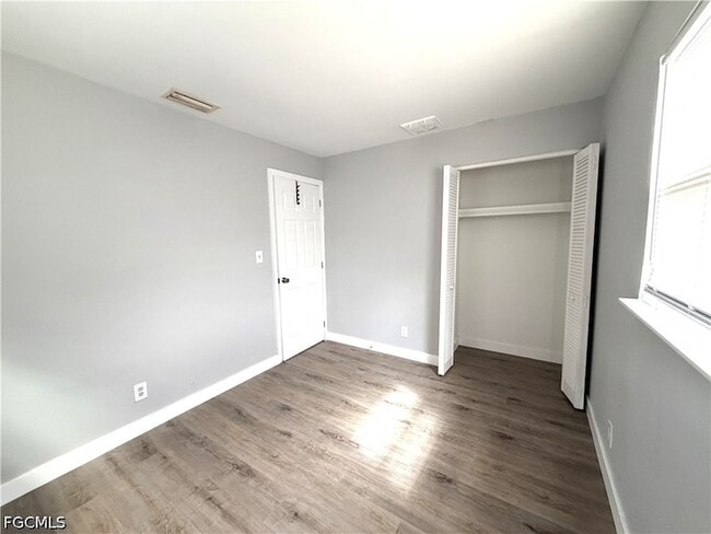 Building Photo - 1759 Aquarius Ct