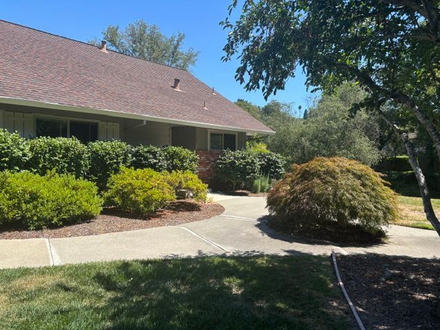 Building Photo - 109 Miramonte Dr