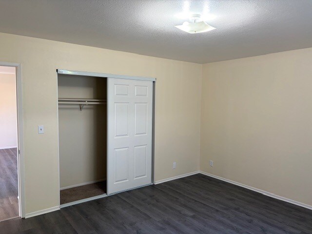 Building Photo - 248 N Dalton Ave