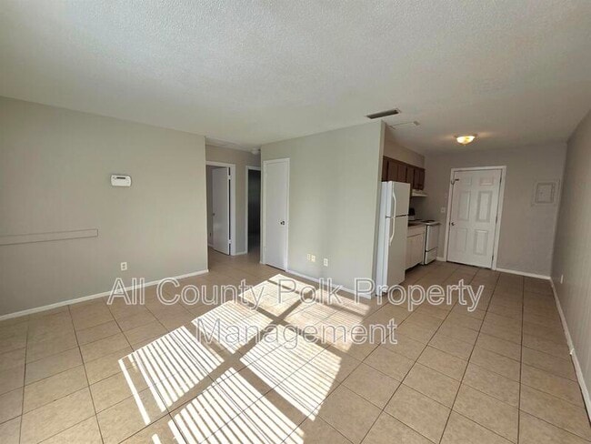 Building Photo - 107 Hamolia Ave