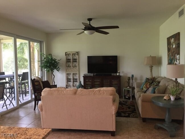 Building Photo - 10760 Palazzo Wy