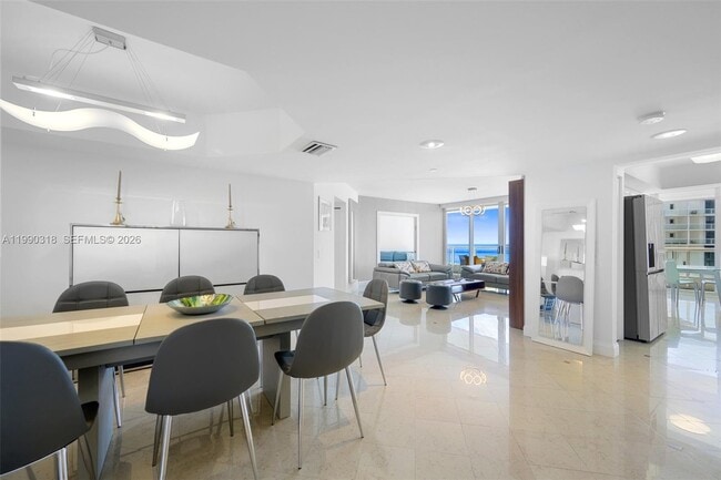 Building Photo - 21055 Yacht Club Dr