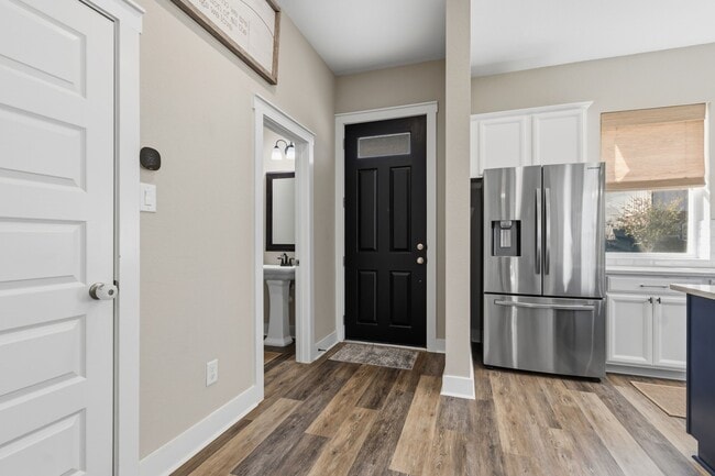 Building Photo - 18618 Admiration Dr