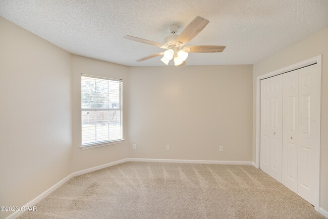Building Photo - 108 Leeward Way