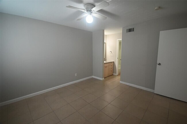 Building Photo - 12603 Ashford Meadow Dr