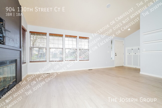 Building Photo - 904 130th St Ct E