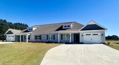Building Photo - 205 Frieghtliner Way