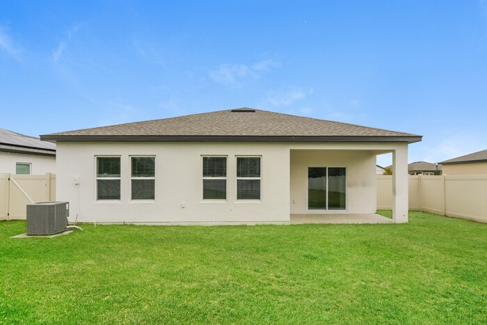 Building Photo - 348 Kenilworth Dr