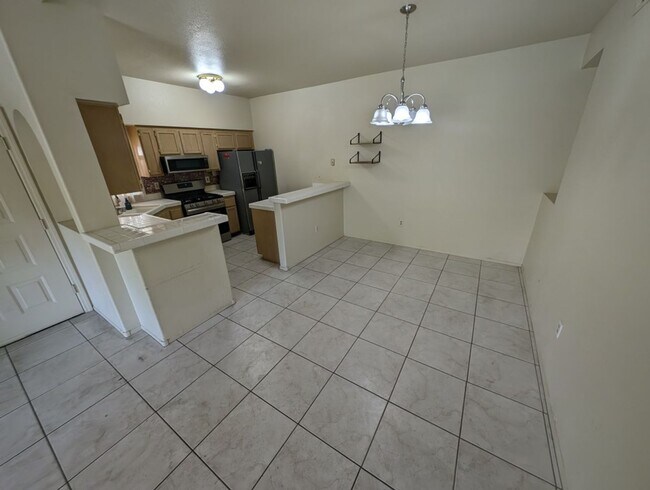 Building Photo - 2251 Wigwam Pkwy