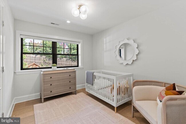 Building Photo - 4628 Blagden Terrace NW