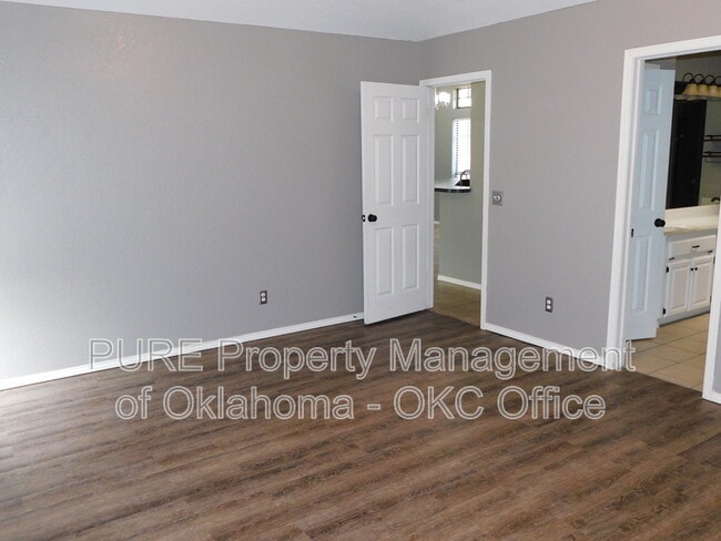 Building Photo - 912 NW 172nd St