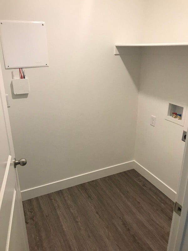 Building Photo - 417 W 40 S