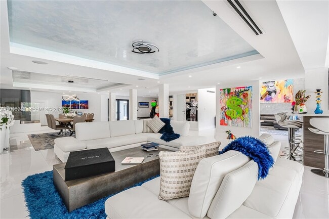 Building Photo - 11531 SW 93rd St