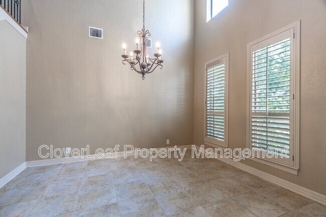 Building Photo - 1231 Via Belcanto