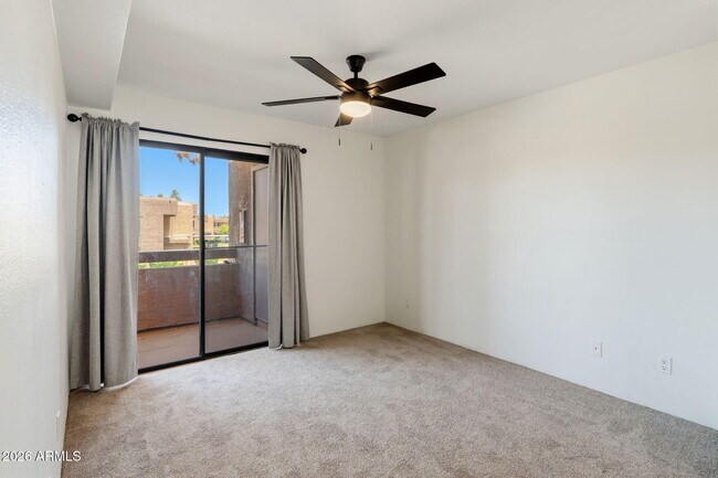 Building Photo - 3601 W Tierra Buena Ln