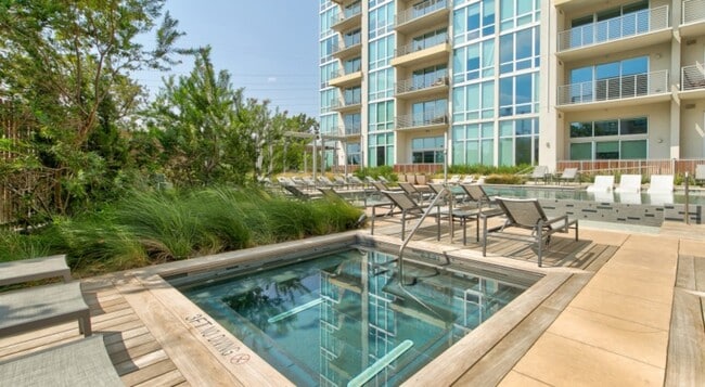 Building Photo - 3111 N Houston St