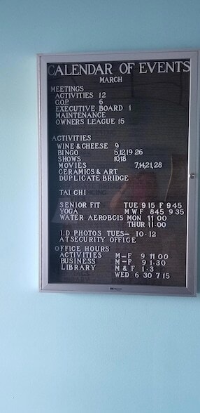 Building Photo - 2400 NE 1st Ln