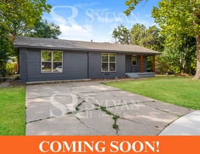 Building Photo - Coming HOME never felt so good!