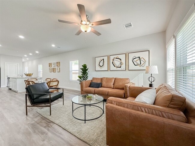 Building Photo - 164 Valiant Ridge Trail