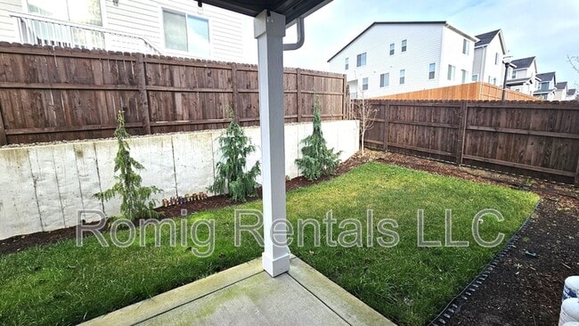 Building Photo - 906 NW 178th St