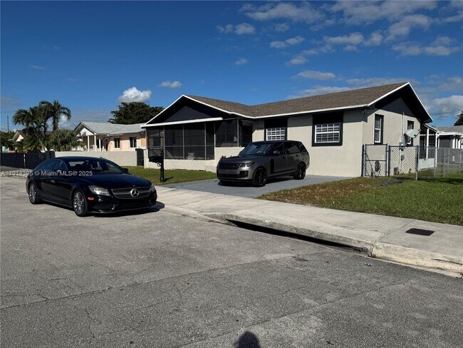 Primary Photo - 22105 SW 113th Pl