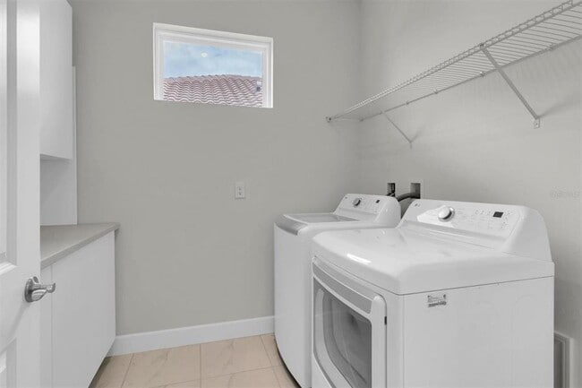 Building Photo - 3282 Francoa Dr