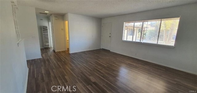 Building Photo - 20221 Zuni Rd