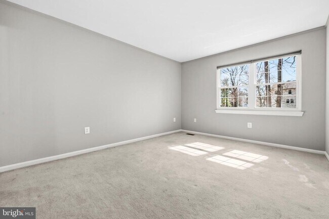 Building Photo - 5907 Wood Sorrels Ct