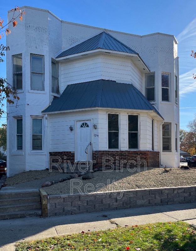 Building Photo - 1214 S 7th St