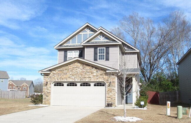 Building Photo - 2655 Old Field Rd