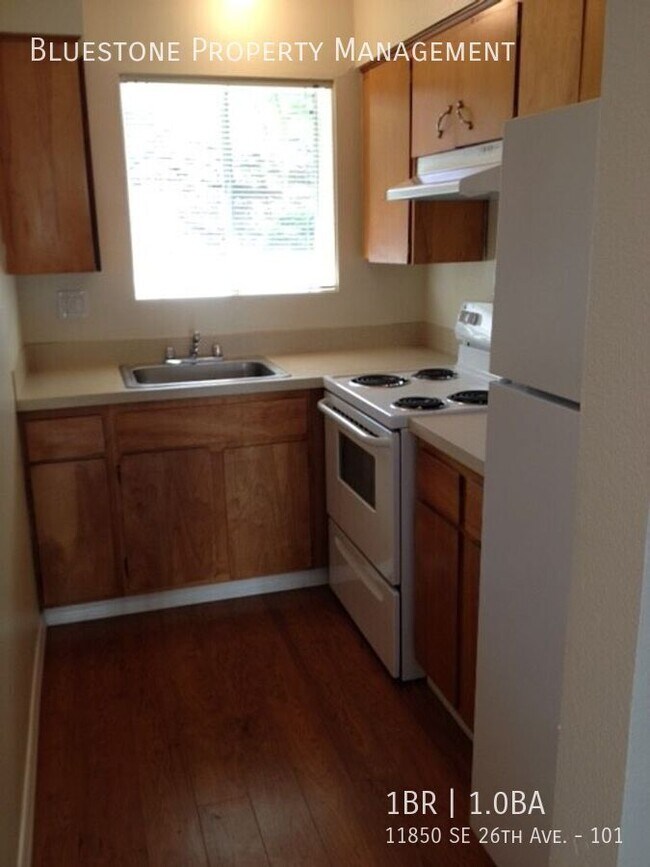 Primary Photo - 11850 SE 26th Ave