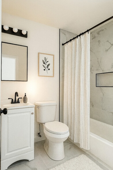 Building Photo - Hawthorne on Adams Apartments