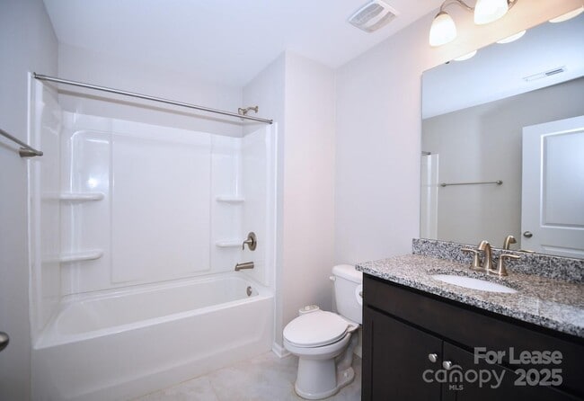 Building Photo - 1463 Bramblewood Dr