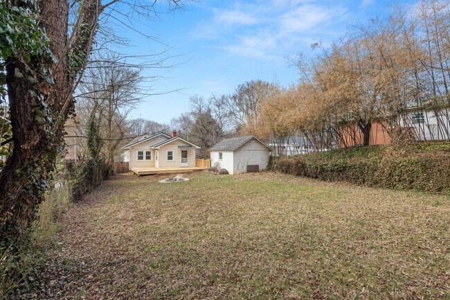 Building Photo - Updated West Asheville Bungalow