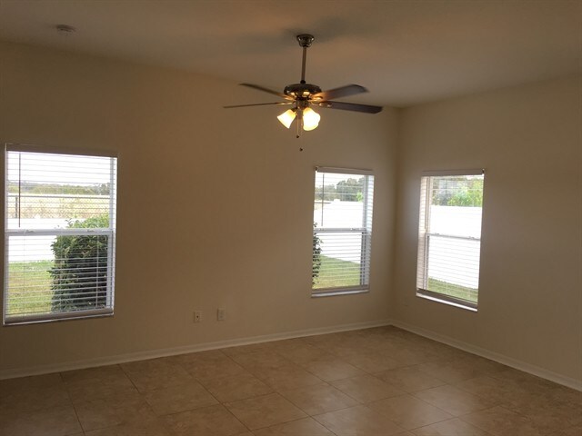 Building Photo - 1511 Emerald Hill Way