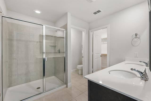 Building Photo - 6845 Mcclelland Dr