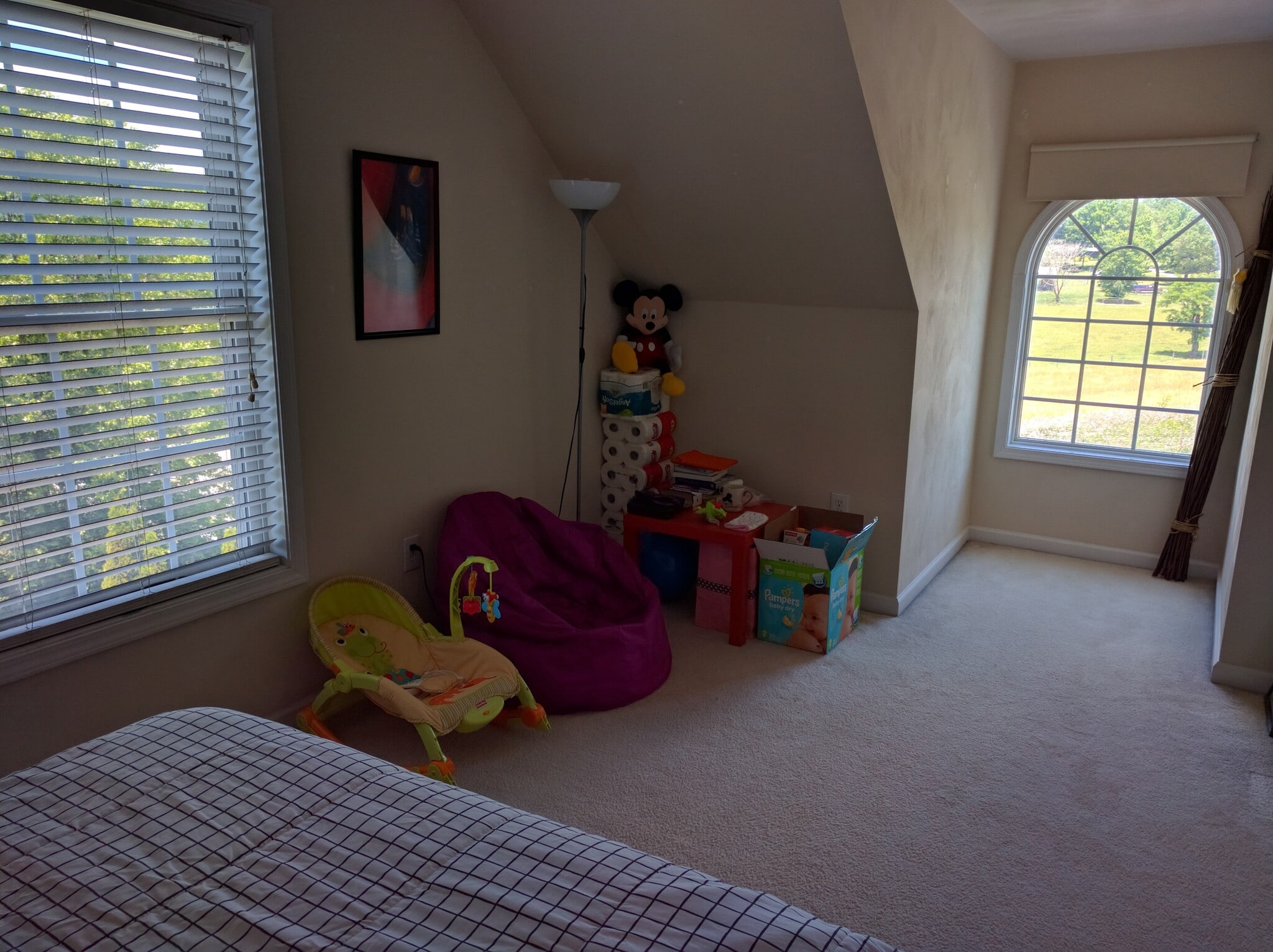 Building Photo - 709 Givens Ln