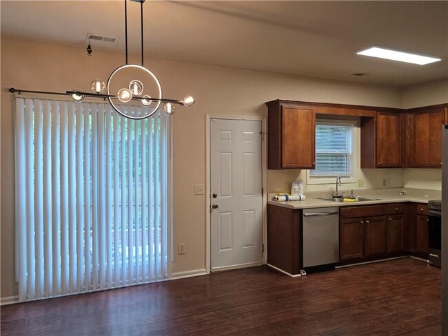 Building Photo - 3588 McClaren Way