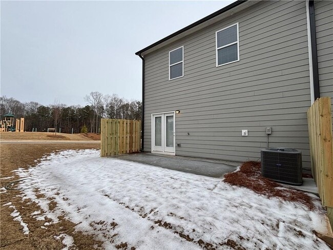 Building Photo - 6652 Parson St