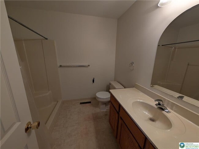 Building Photo - 2806 Sequoia Dr