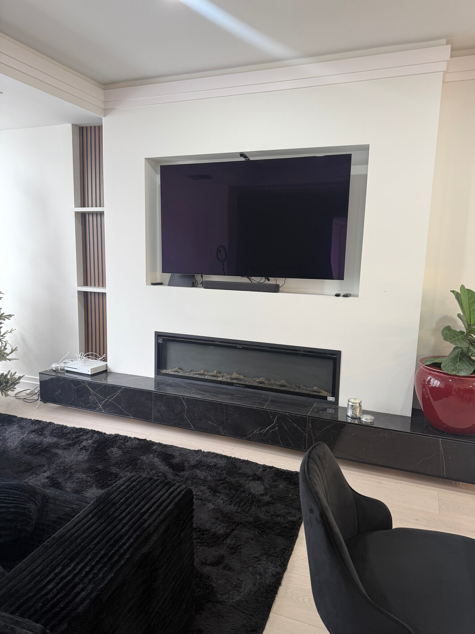 Building Photo - 145 15th St NE