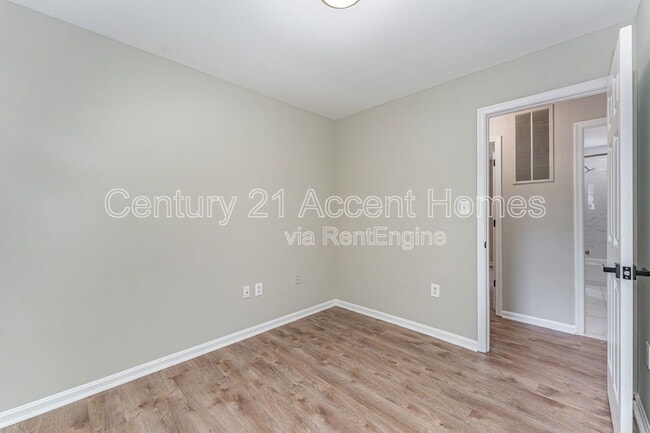 Building Photo - 13566 Princedale Dr