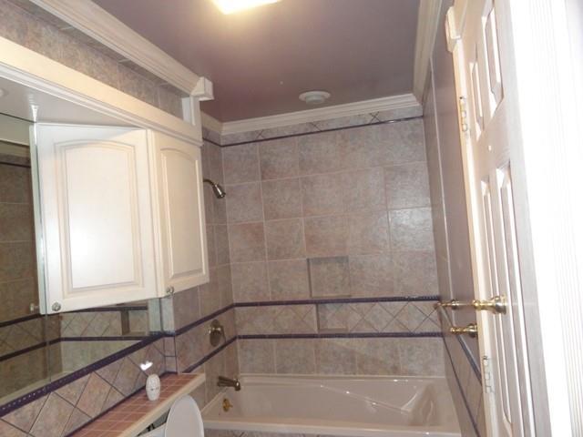 Building Photo - 4029 Longstraw Dr
