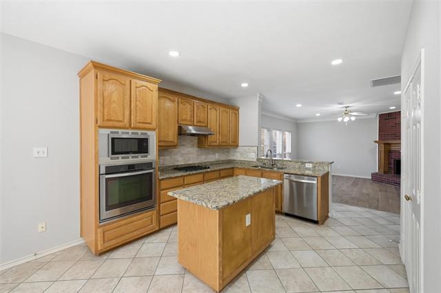 Building Photo - 1321 Kenshire Ct