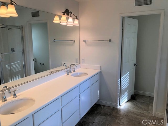 Building Photo - 43 Bluff Cove Dr