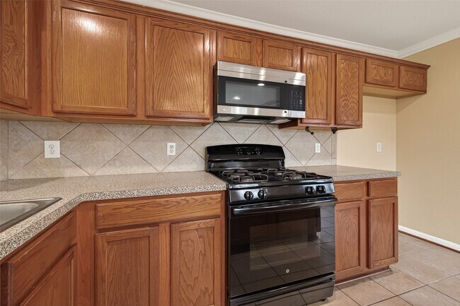 Building Photo - 9214 Arrowhead Trace Ln